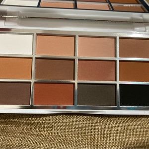 [ FINAL price ] Lash Step Matte Neutrals Eyeshadow Palette